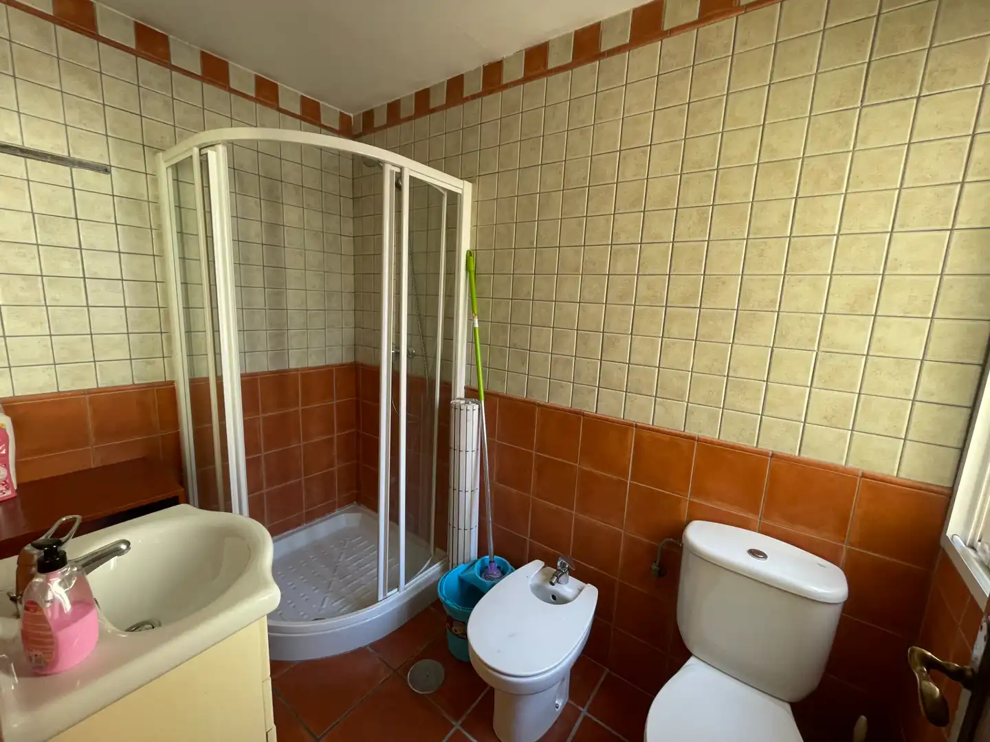 Bathroom of Flat for sale in Málaga  with Storage room