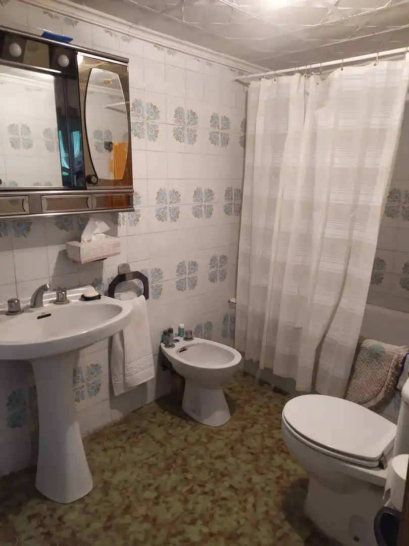 Bany de Casa o xalet en venda en Lécera amb Jardí privat, Terrassa i Moblat