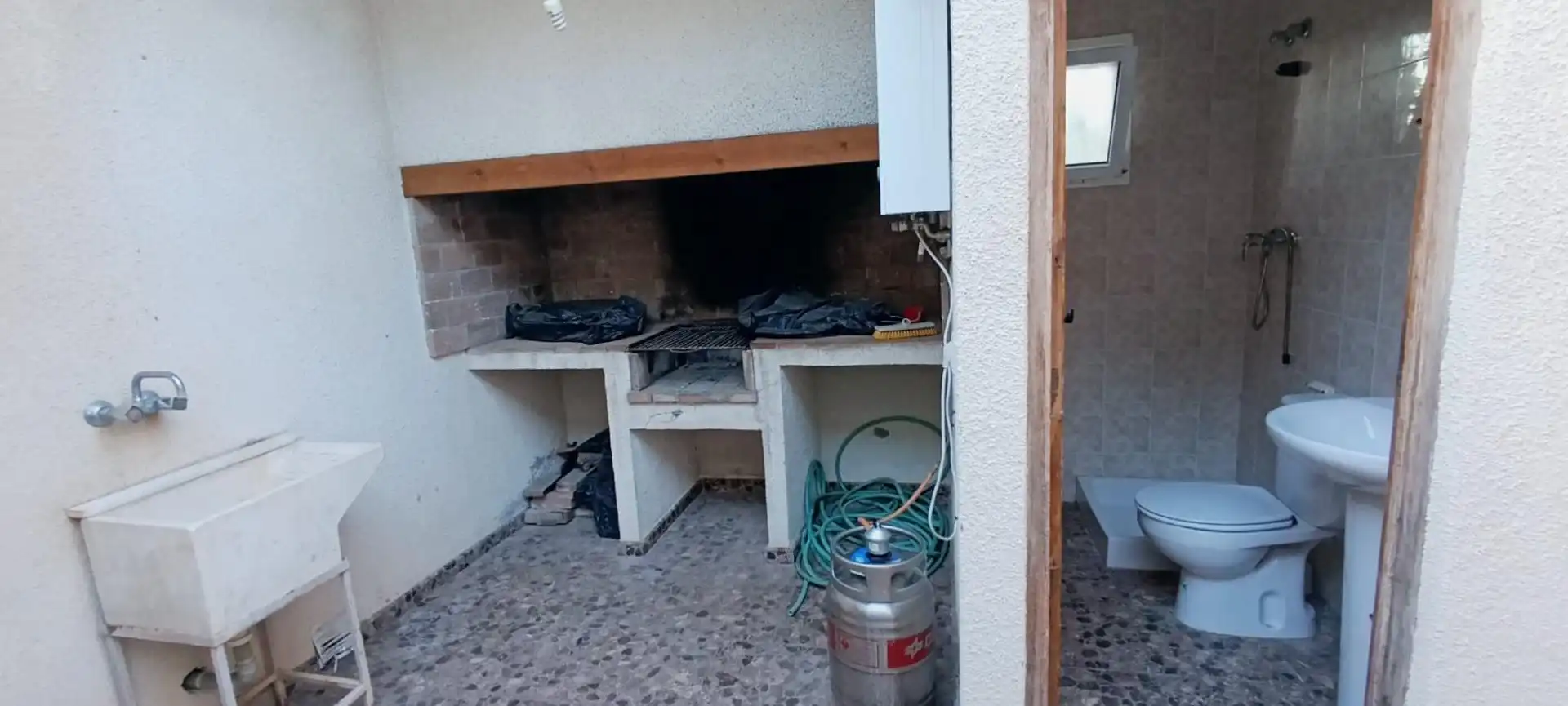 Cuina de Casa o xalet en venda en Elche / Elx amb Jardí privat, Terrassa i Traster