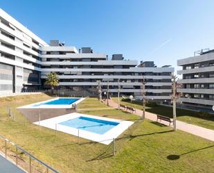 Exterior view of Duplex for sale in Terrassa  with Air Conditioner, Heating and Private garden