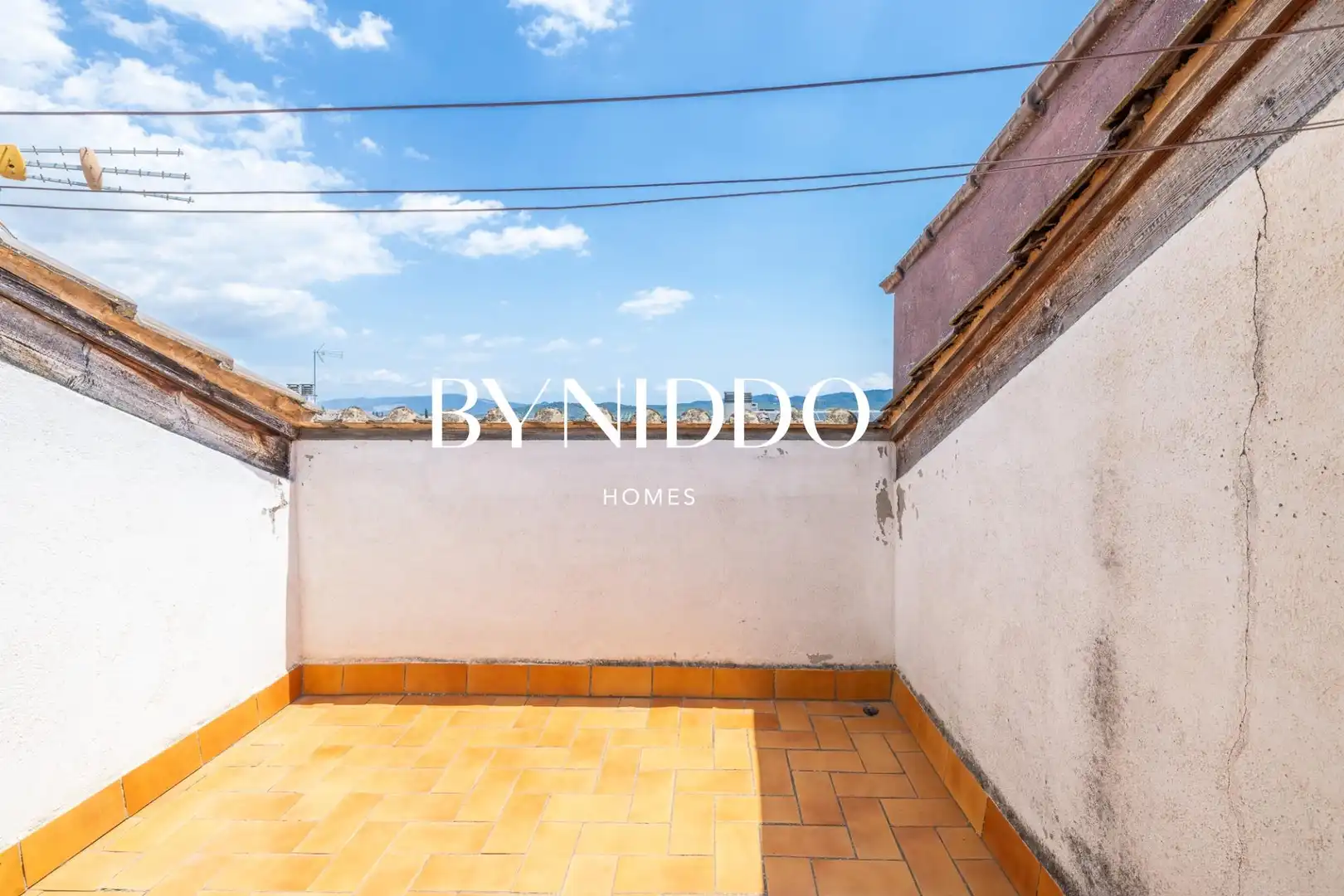 Terraza de Casa adosada en venta en Sant Cugat del Vallès con Aire acondicionado, Calefacción y Jardín privado