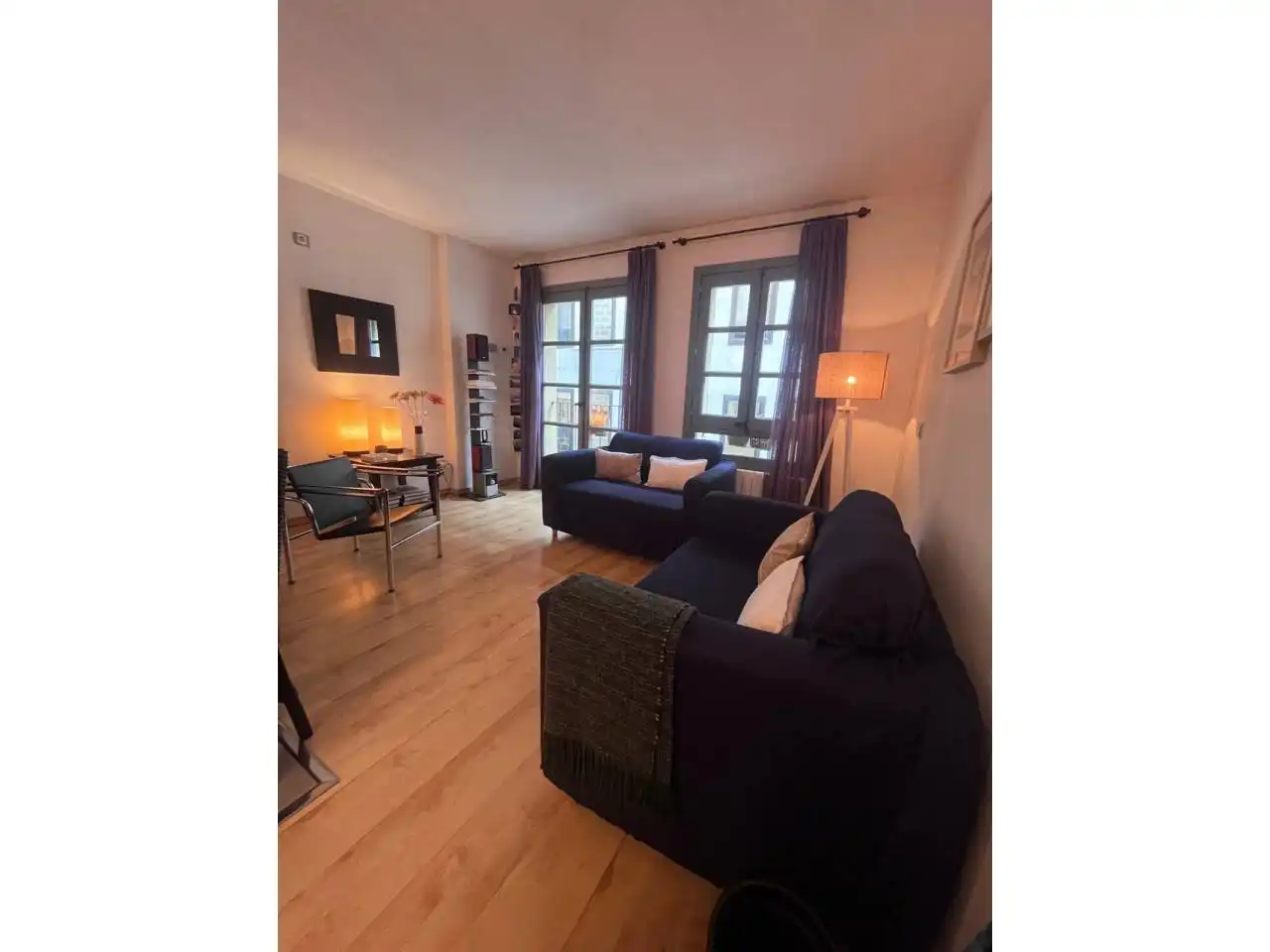 Sala de estar de Piso de alquiler en Girona con Calefacción, Parquet y Amueblado