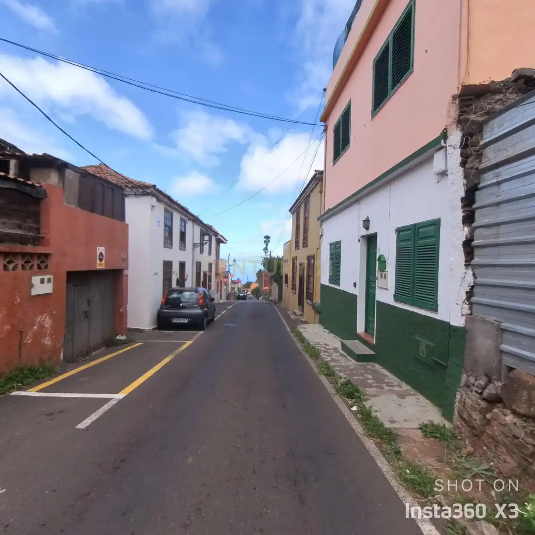 Vista exterior de Terreno en venta en Tacoronte