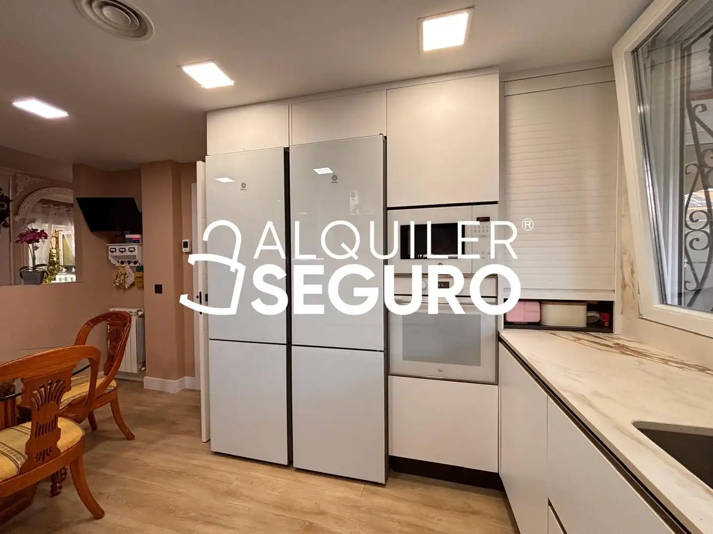 Cuina de Casa o xalet de lloguer en Rivas-Vaciamadrid amb Aire condicionat, Calefacció i Terrassa