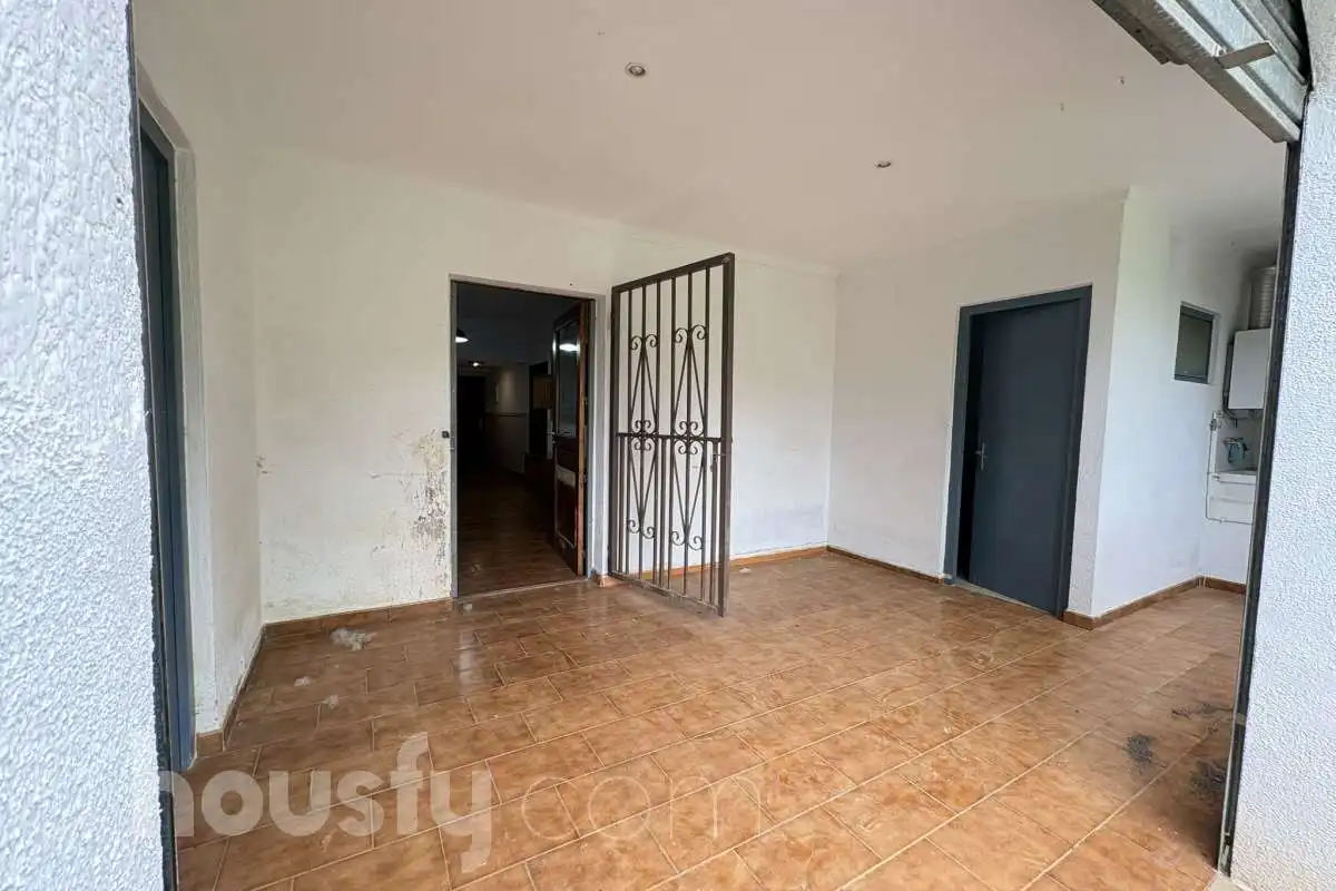 Houses for sale in Avenida Alt emporda, Bàscara