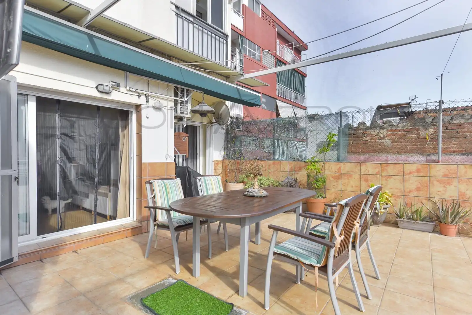 Terrasse von Wohnung zum Verkauf in Gavà mit Klimaanlage, Heizung und Privatgarten
