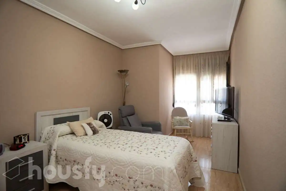 Piso con ascensor en venta en Calle Barcelona ., imagen 5