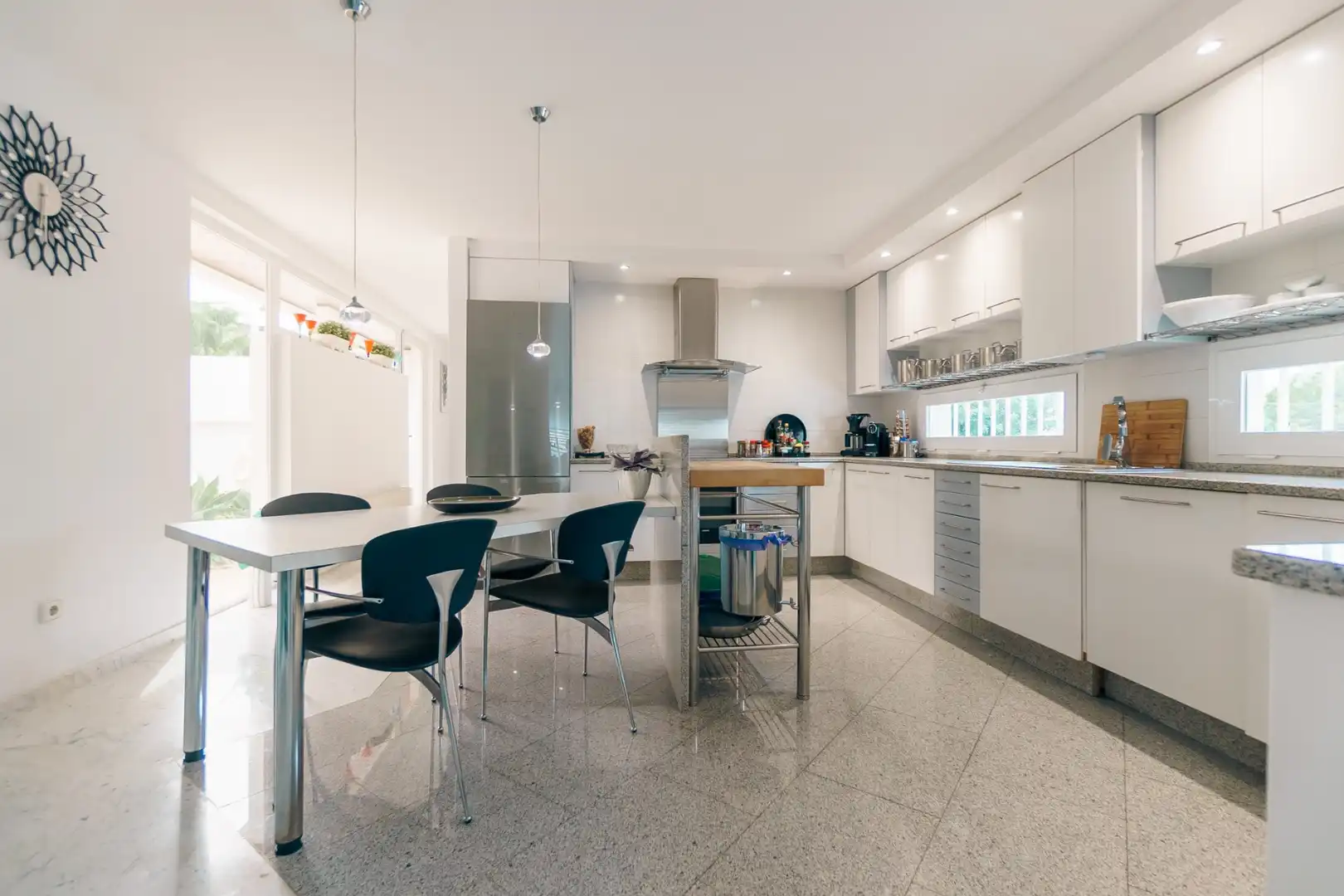 Cocina de Casa o chalet en venta en L'Alfàs del Pi con Terraza y Piscina