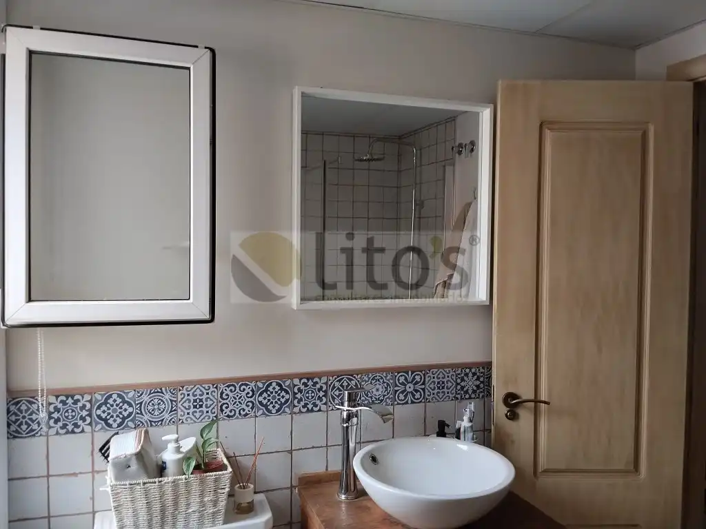 Bathroom of Detached homes for sale in Dos Hermanas  with Private garden and Swimming Pool