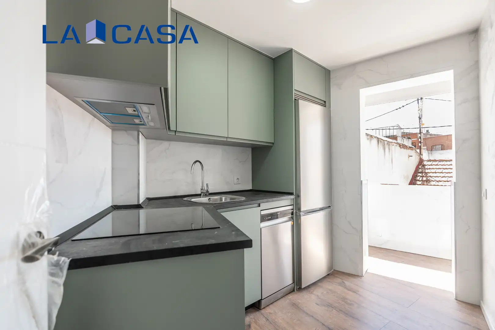 Cocina de Piso en venta en Madrid con Calefacción y Terraza
