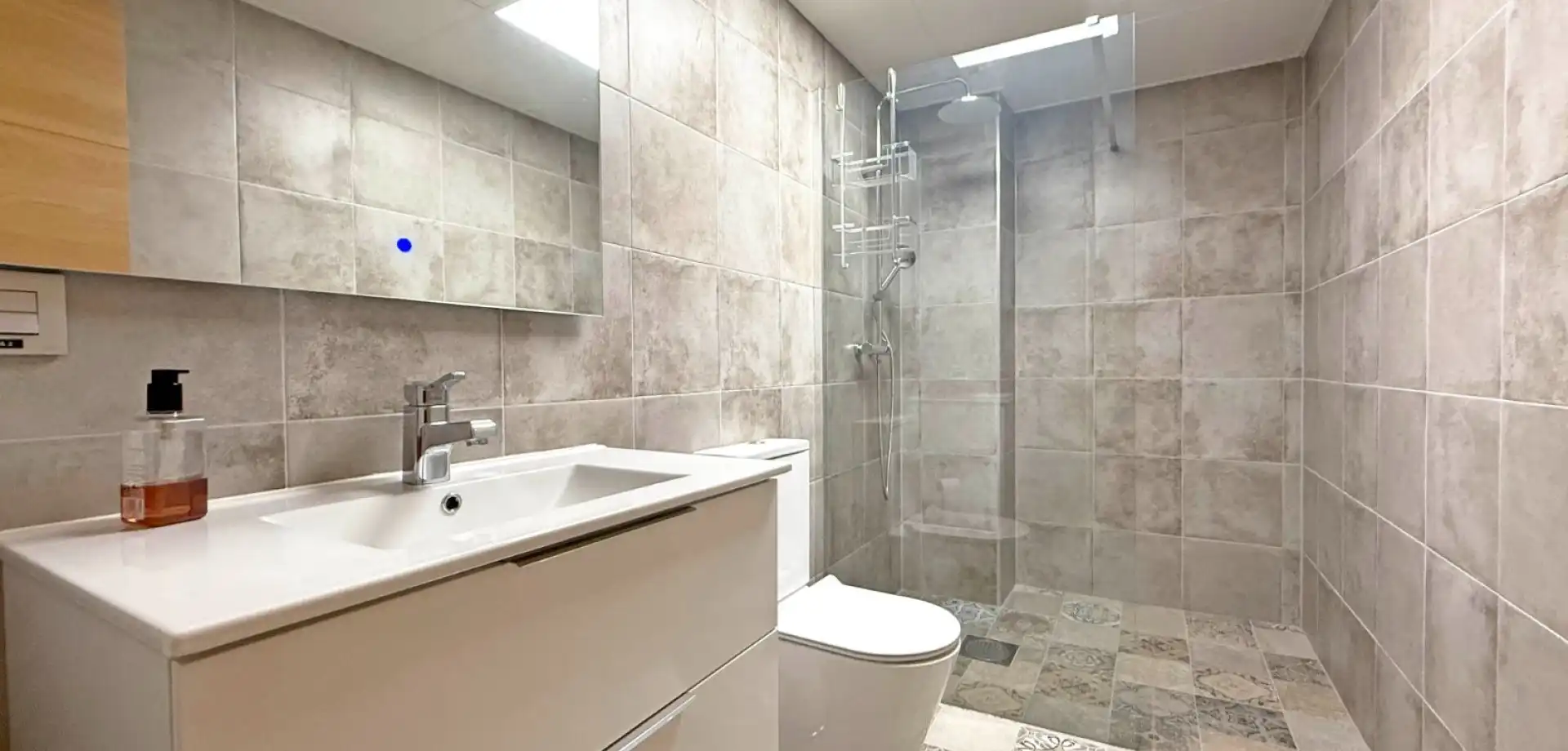 Bathroom of Office for sale in Torrevieja