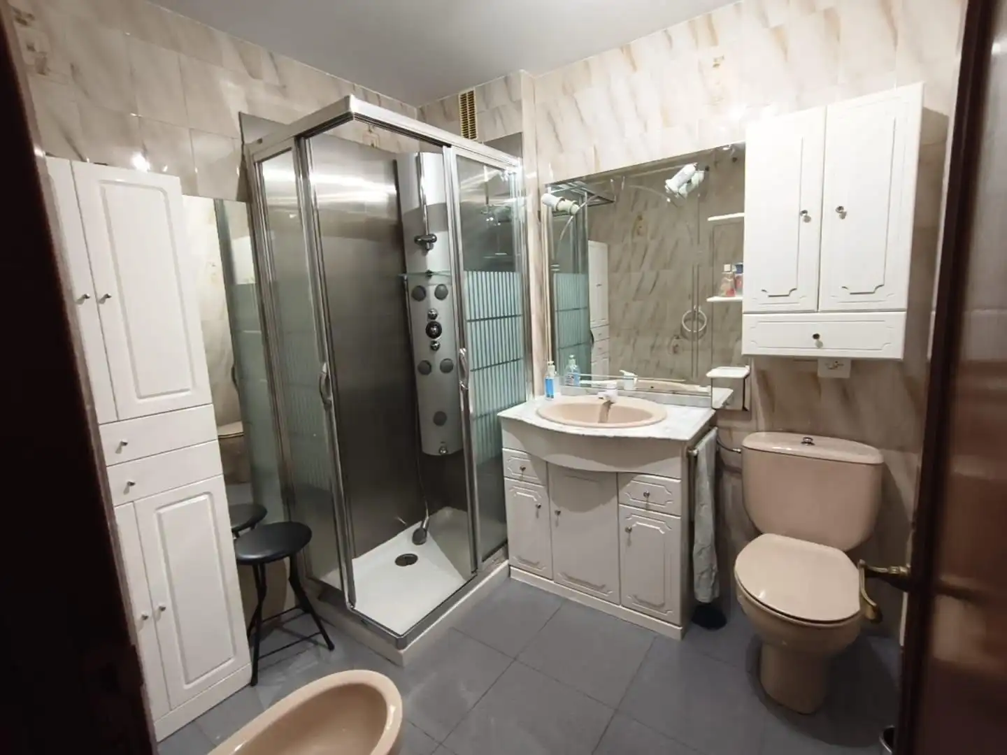 Baño de Piso de alquiler en Ponferrada con Calefacción, Trastero y Amueblado