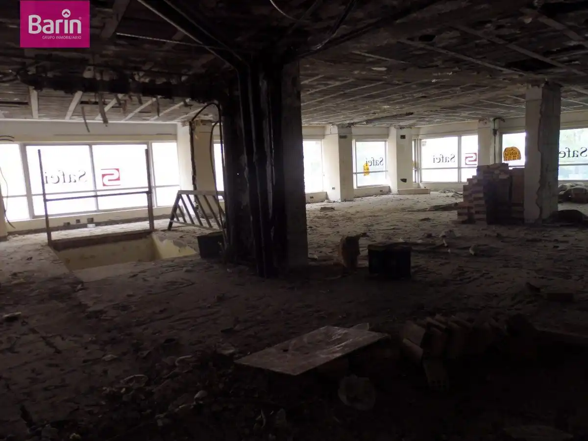 Büro mit Aufzug zum Verkauf in Calle de Manuel de Sandoval, imagen 2