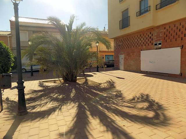 Local comercial en Alquiler en Calle Virgen de Loreto en San Pedro del Pinatar ciudad