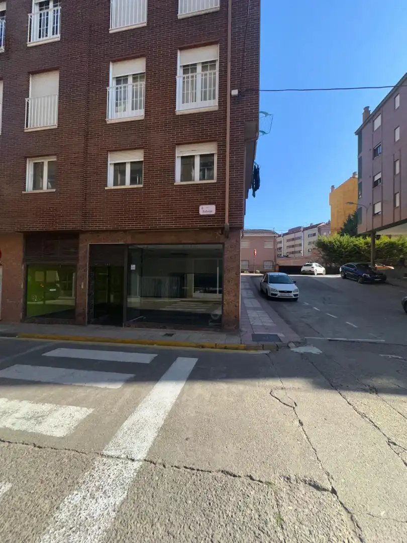 Business premises for sale in Calle Alesanco 8, imagen 3