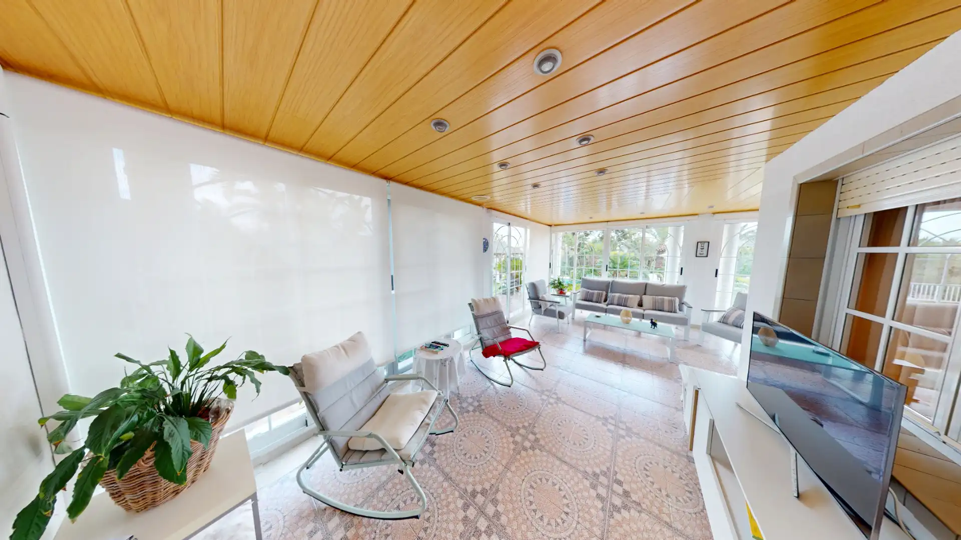 Sala d'estar de Casa o xalet en venda en Elche / Elx amb Aire condicionat, Calefacció i Jardí privat
