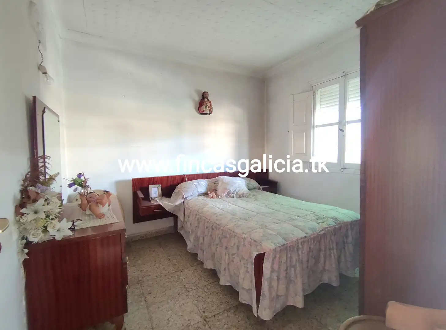 Casa adosada en venta en Verín