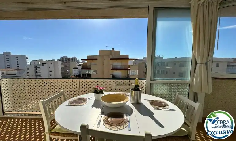 Terrassa de Apartament en venda en Roses amb Calefacció i Moblat