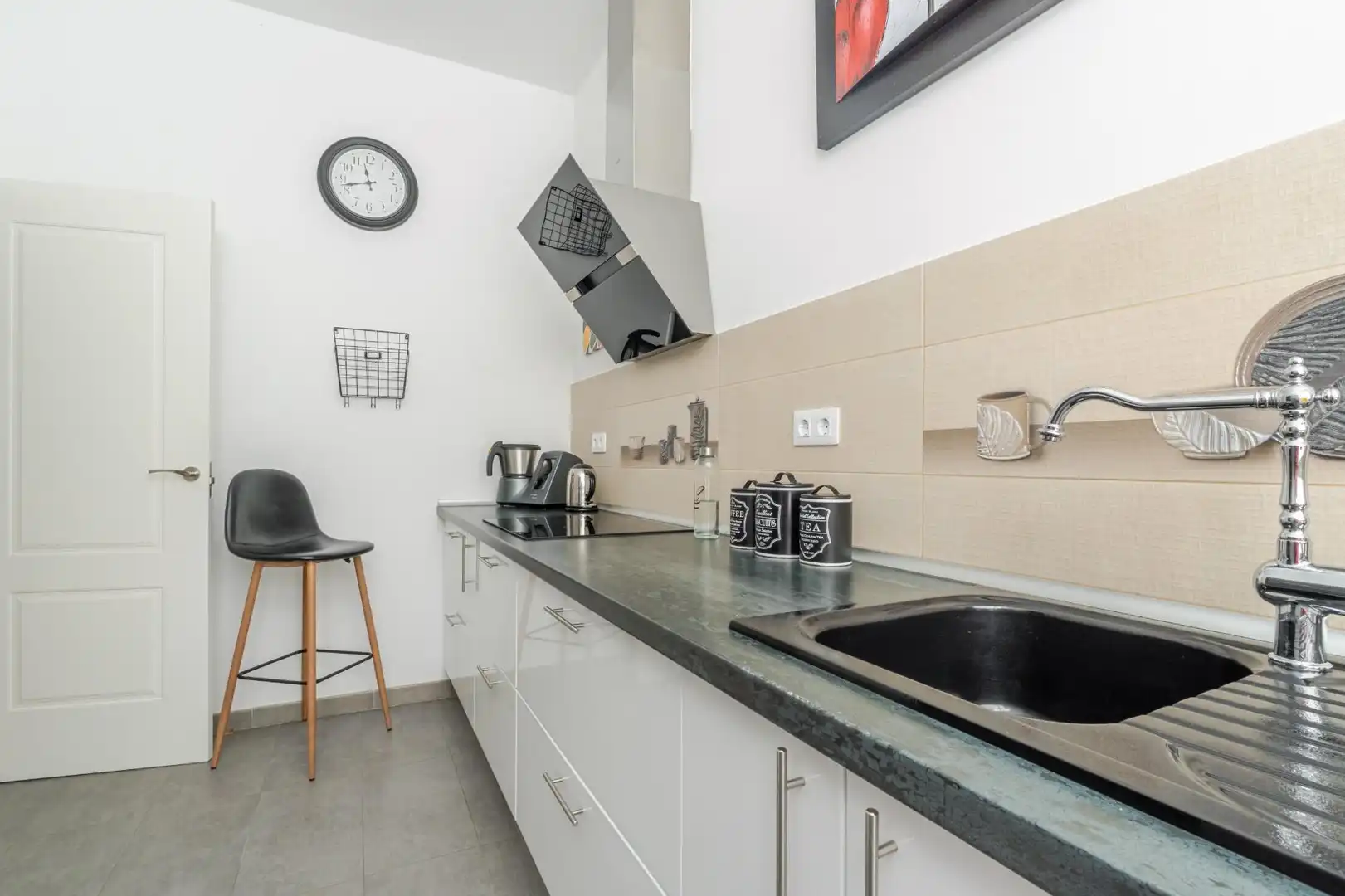 Küche von Wohnung zum Verkauf in Las Palmas de Gran Canaria mit Parkett, Abstellraum und Möbliert