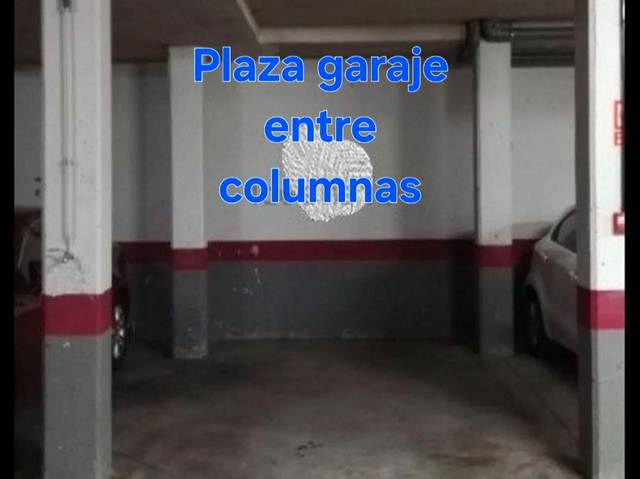 Garaje en Venta en Calle Jazmines, 12 en Los Valles
