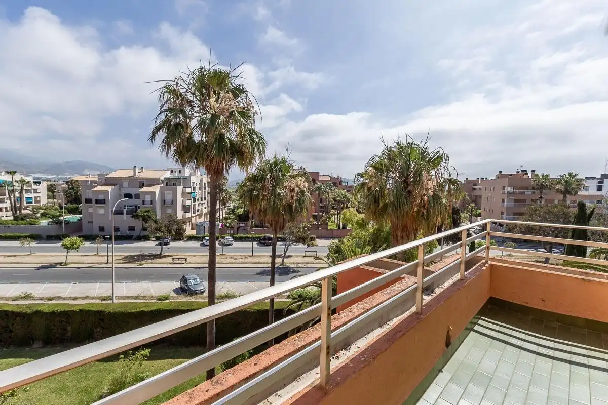 Dúplex amb piscina en venda a Salobreña Costa, imagen 14