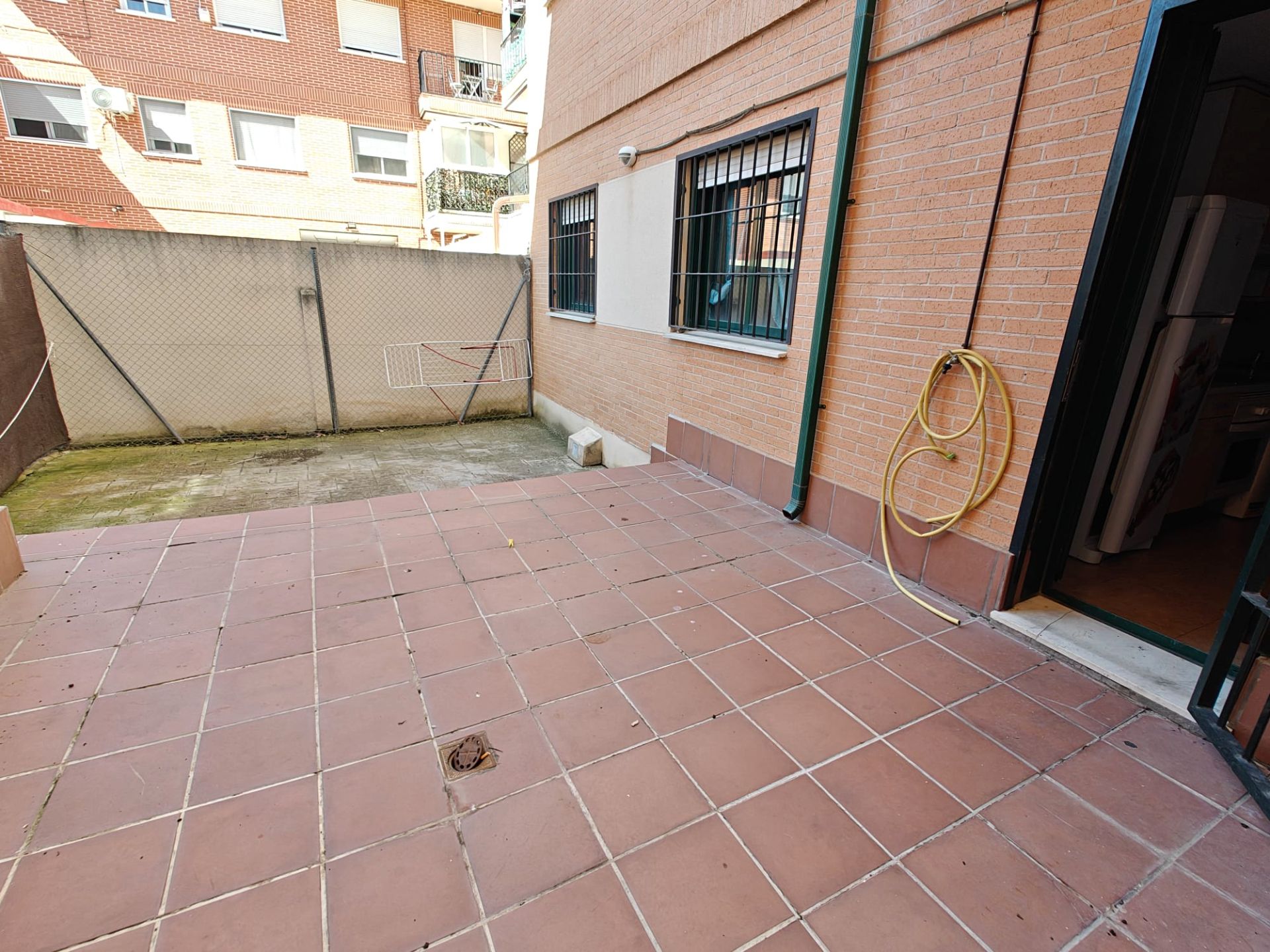 Vista exterior de Pis en venda en Fuensalida amb Aire condicionat, Calefacció i Traster