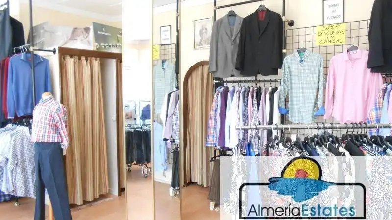 Local comercial de lloguer a Albox, imagen 3