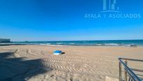 Vista exterior de Pis en venda en La Manga del Mar Menor amb Aire condicionat, Calefacció i Moblat