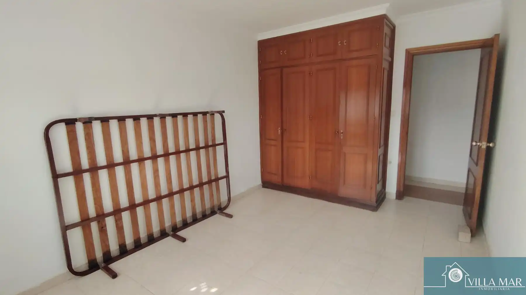 Dormitori de Finca rústica en venda en Rota