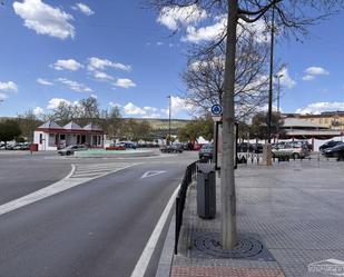 Vista exterior de Local en venda en Lucena