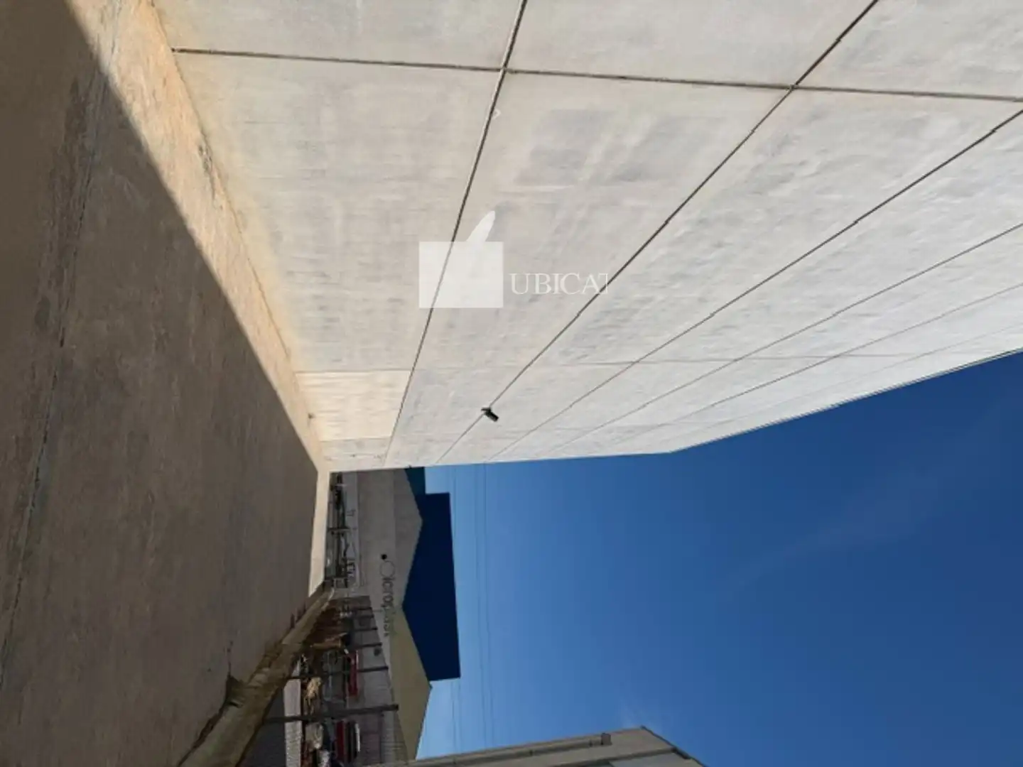 Vista exterior de Nau industrial de lloguer en Santa Perpètua de Mogoda, Barcelona