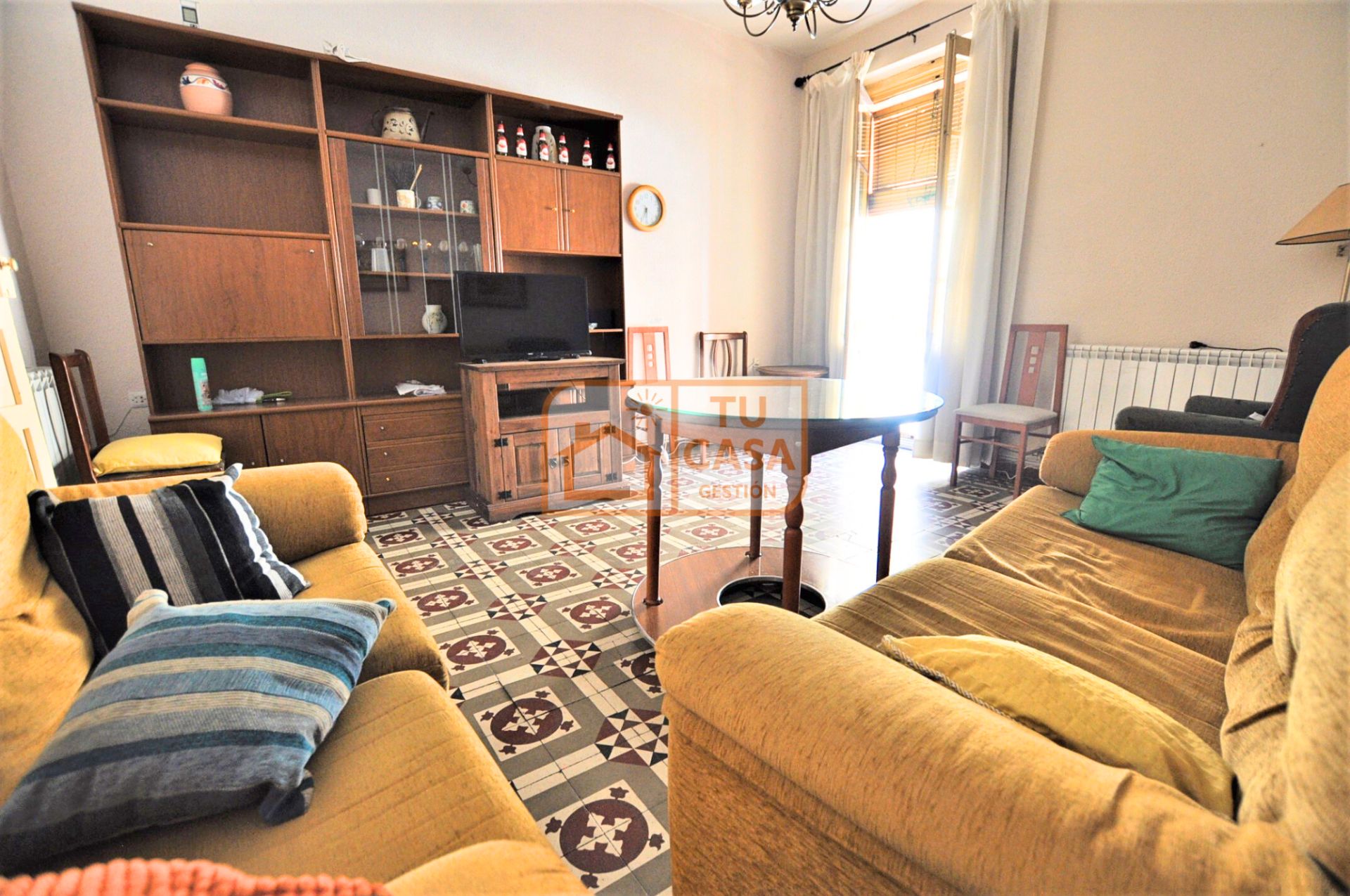 Sala de estar de Piso de alquiler en Cáceres Capital con Calefacción, Trastero y Amueblado