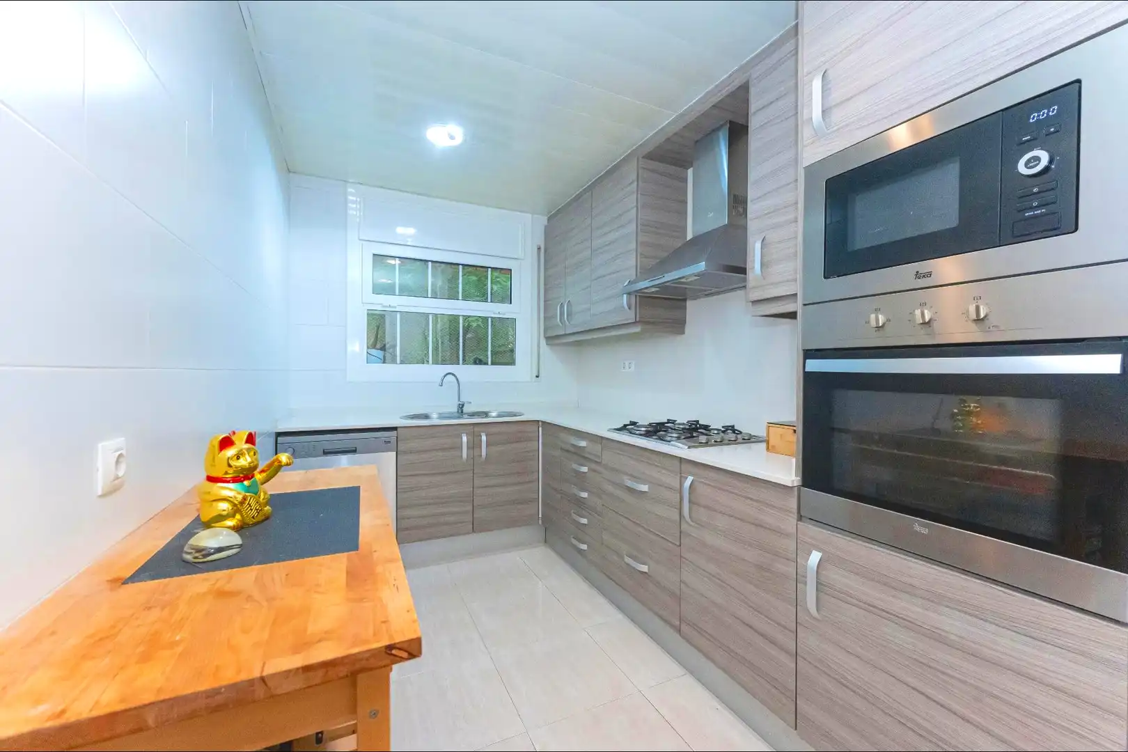 Kitchen of Flat for sale in Gavà  with Air Conditioner, Heating and Parquet flooring