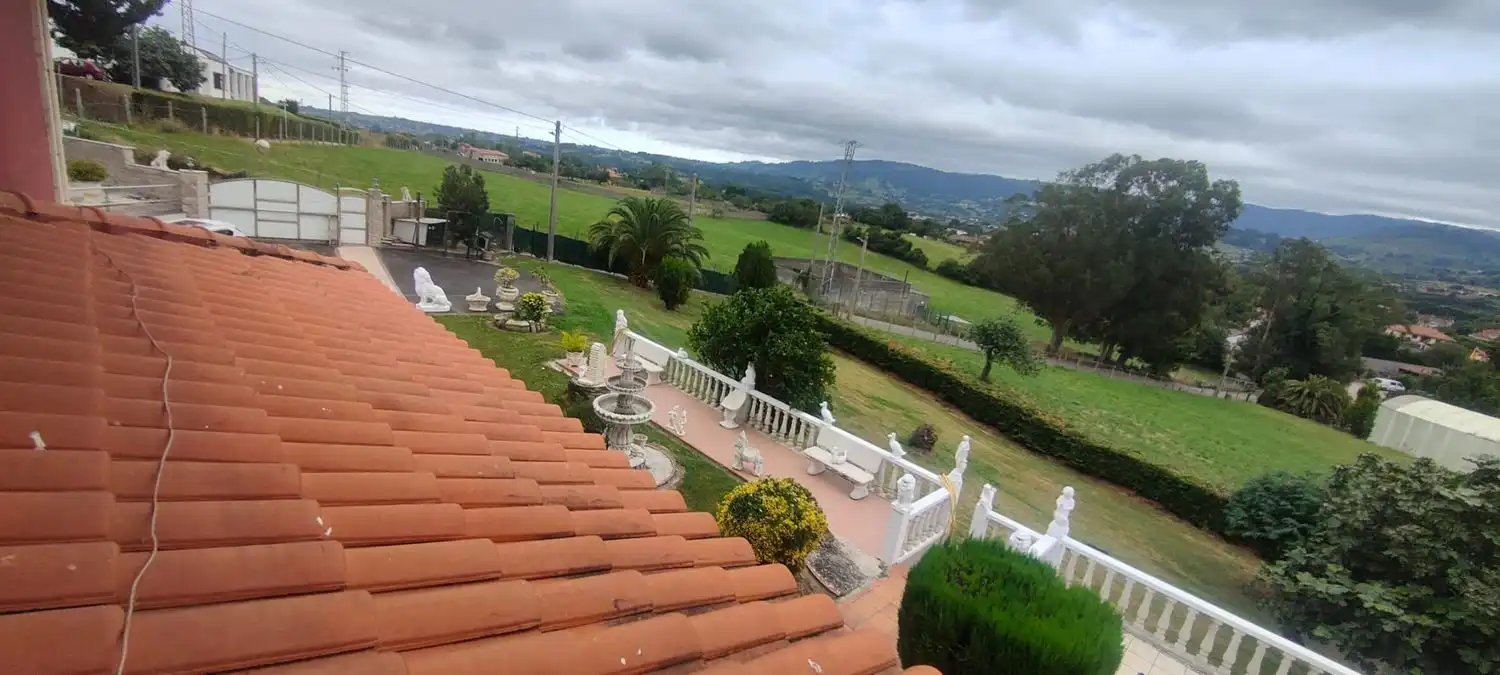 Casa o xalet en venda a Leorio