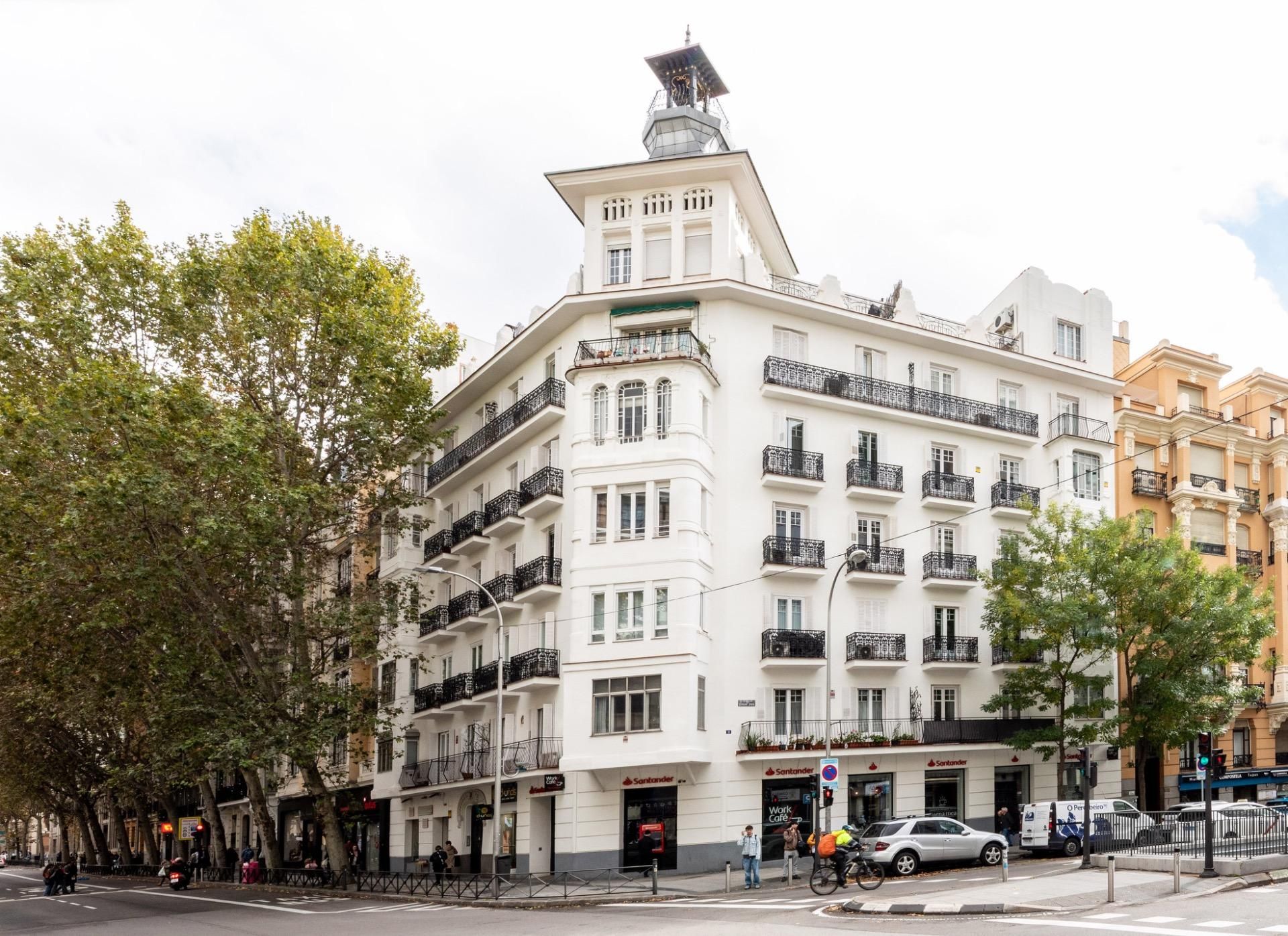 Exterior view of Flat for sale in  Madrid Capital  with Air Conditioner, Heating and Balcony