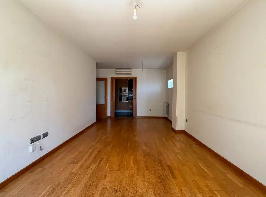 Pis en venda en Castellón de la Plana / Castelló de la Plana amb Aire condicionat, Calefacció i Parquet
