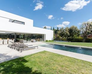 Garden of House or chalet for sale in  Madrid Capital  with Air Conditioner, Heating and Private garden