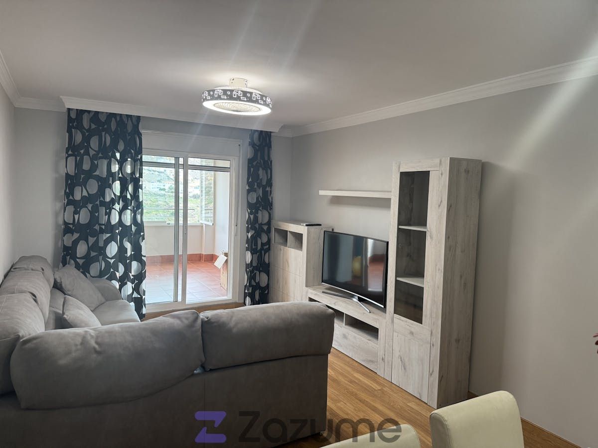 Living room of Flat to rent in Roquetas de Mar  with Air Conditioner, Heating and Parquet flooring