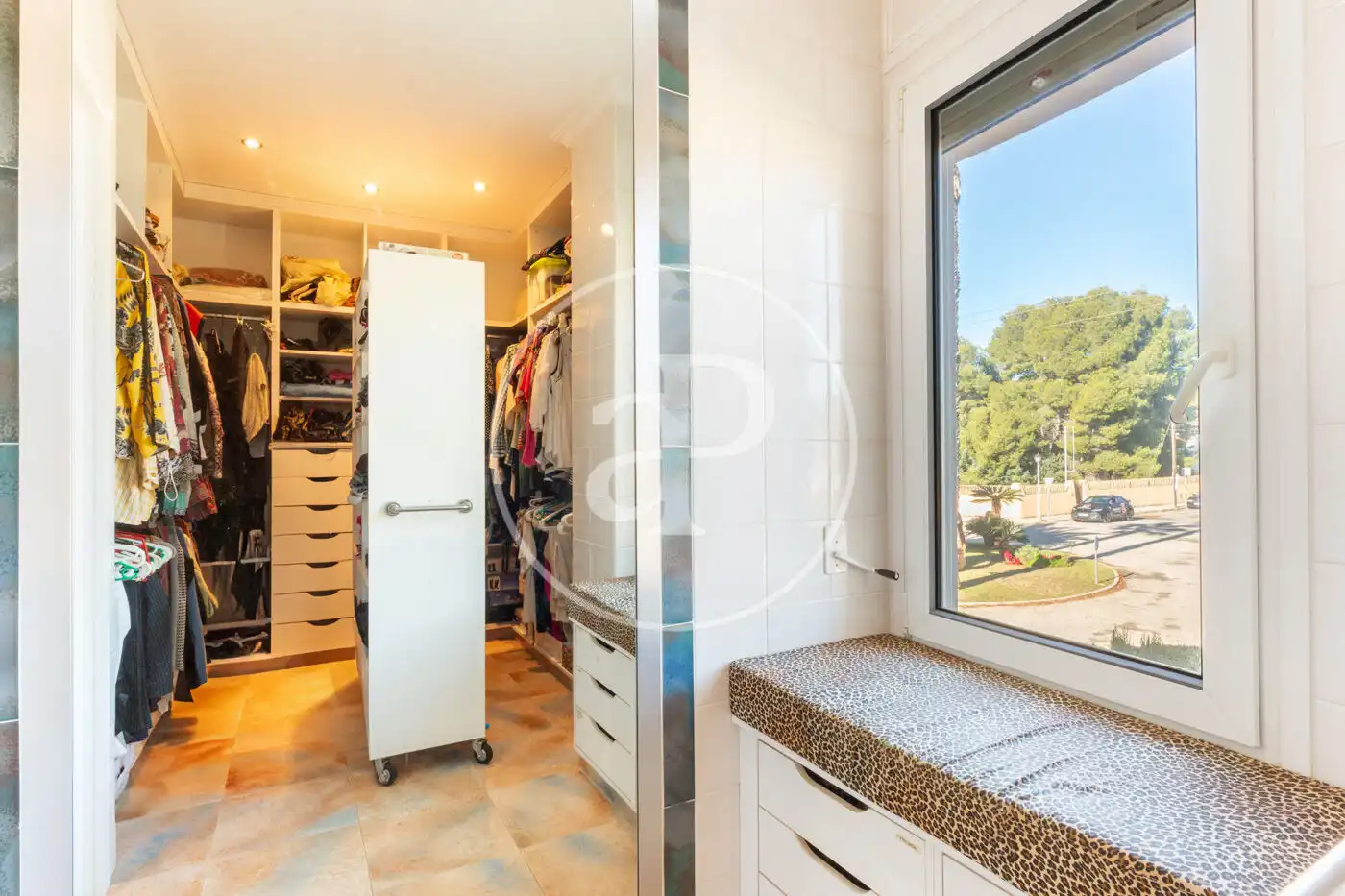 Habitación de Casa o chalet en venta en Serra con Aire acondicionado, Calefacción y Jardín privado
