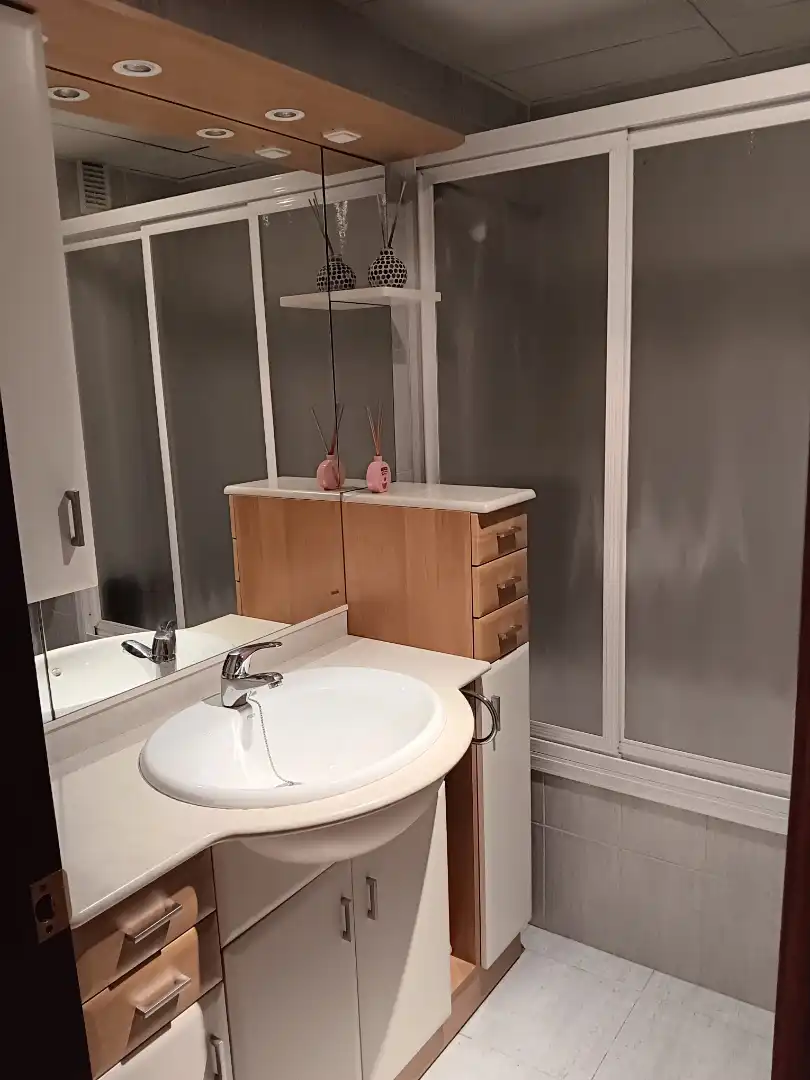 Wohnung zur Miete in Calle Begonia, Cavaleri
