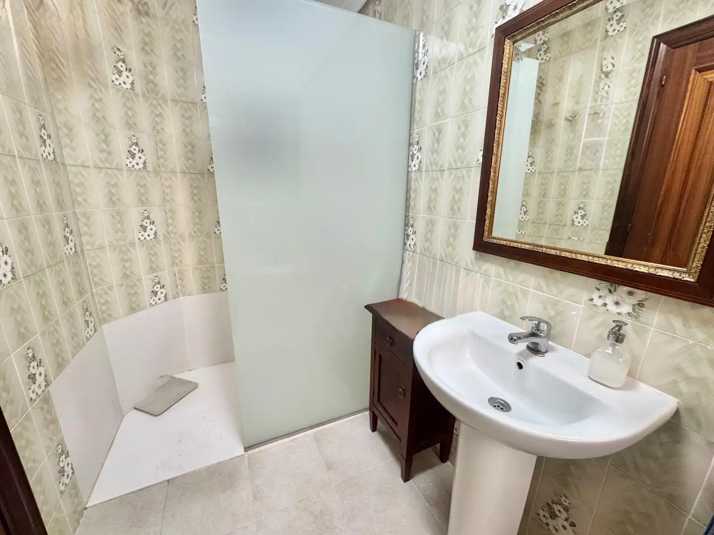 Baño de Piso en venta en Orihuela con Aire acondicionado, Calefacción y Balcón