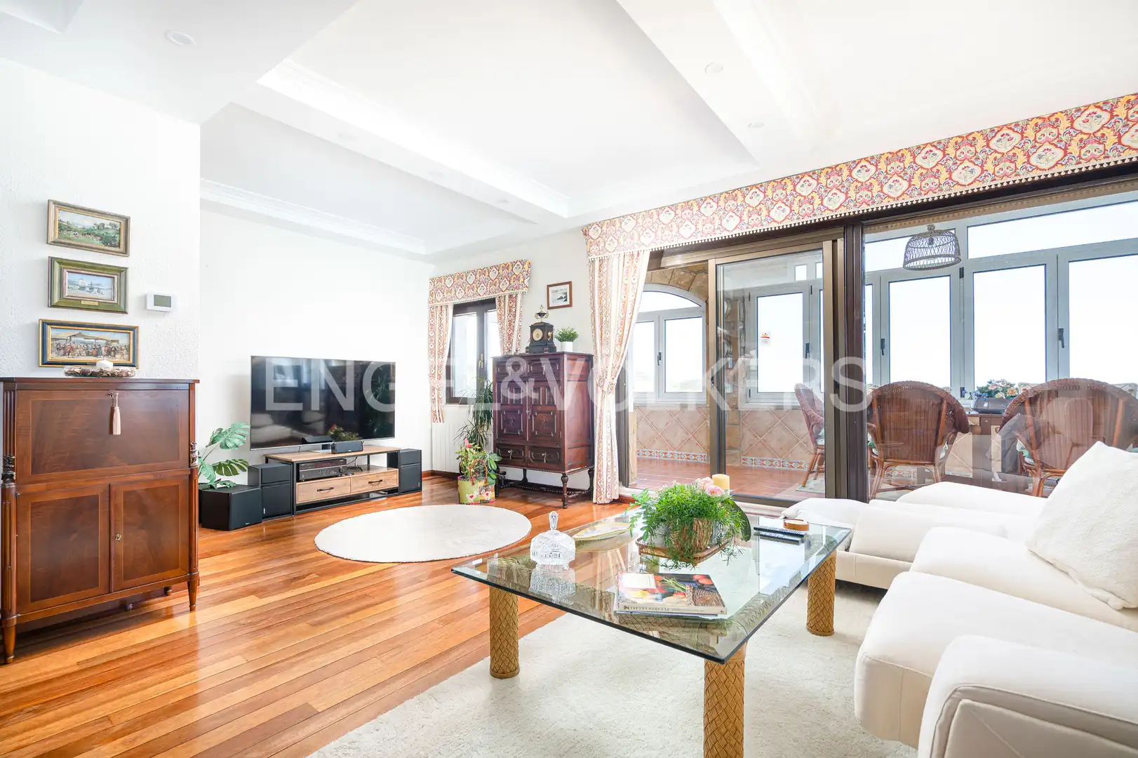 Sala de estar de Casa o chalet en venta en Gijón  con Calefacción, Trastero y Piscina