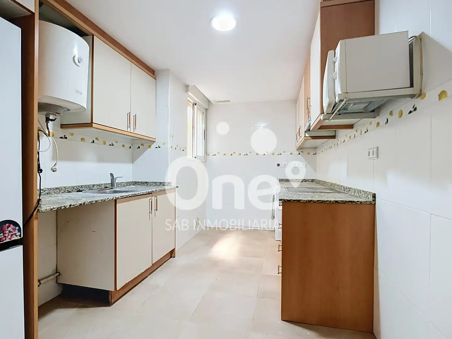 Kitchen of Flat for sale in Benissanó  with Terrace and Oven