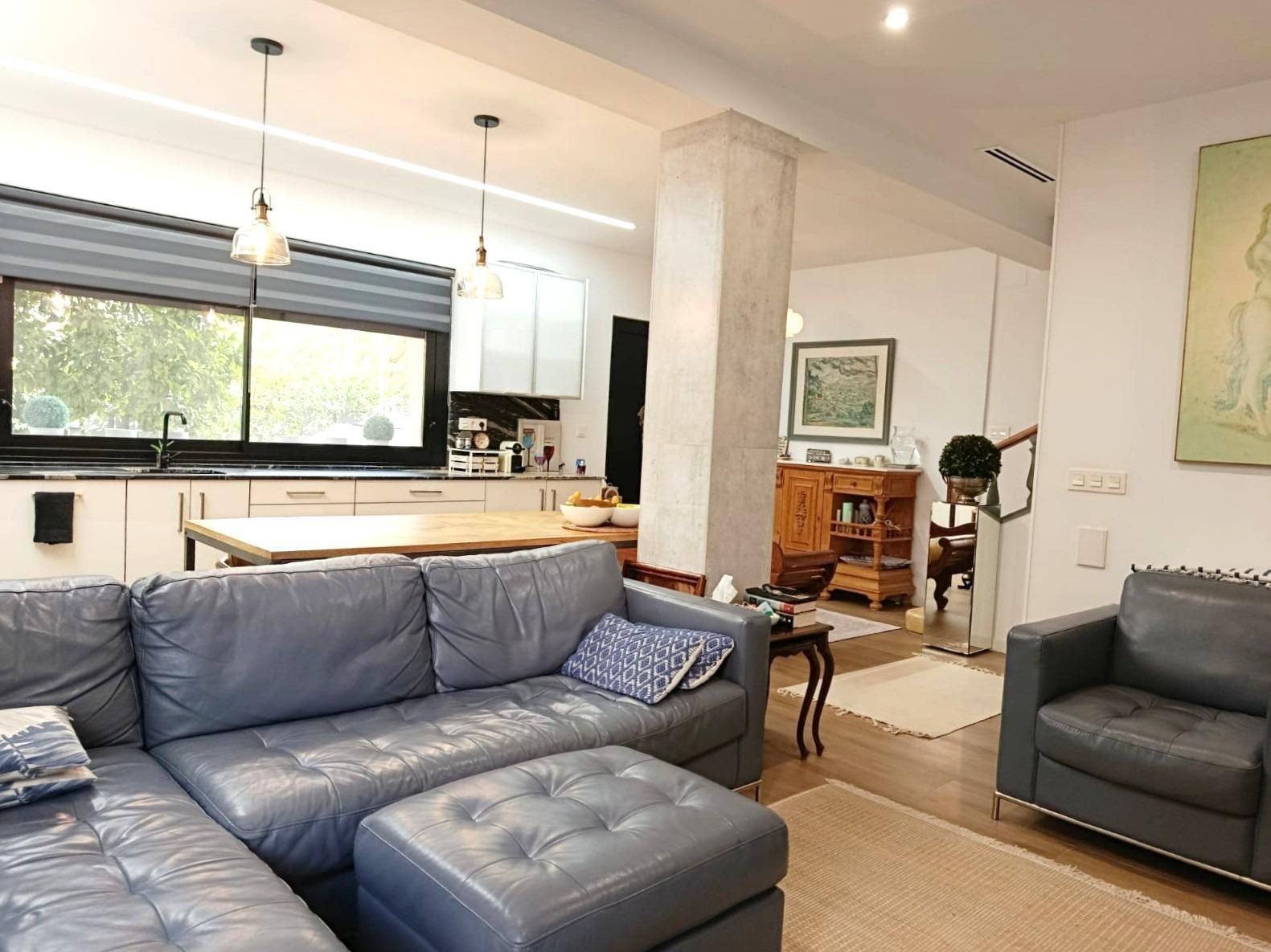 Sala d'estar de Casa adosada en venda en Lorca amb Aire condicionat, Jardí privat i Terrassa