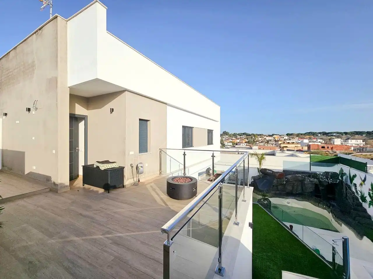 Terrassa de Casa o xalet en venda en Alcalá de Guadaira amb Aire condicionat, Jardí privat i Terrassa