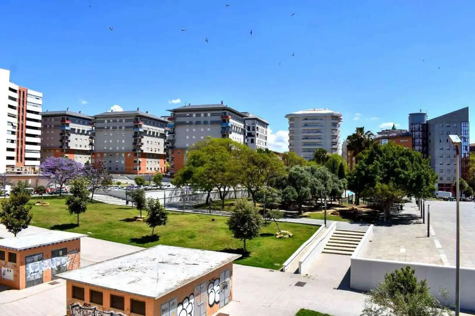 Vista exterior de Piso de alquiler en Huelva con Aire acondicionado y Amueblado