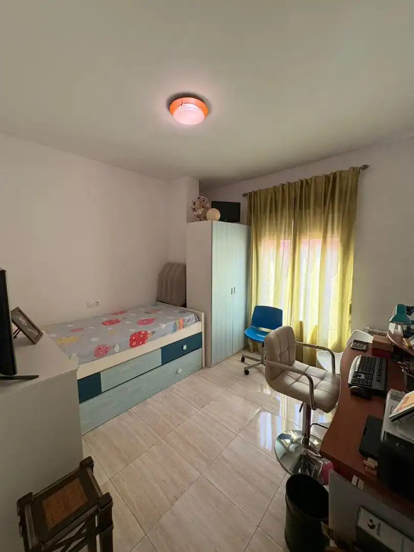 Piso con terraza en venta en Peréz Galdós, imagen 6