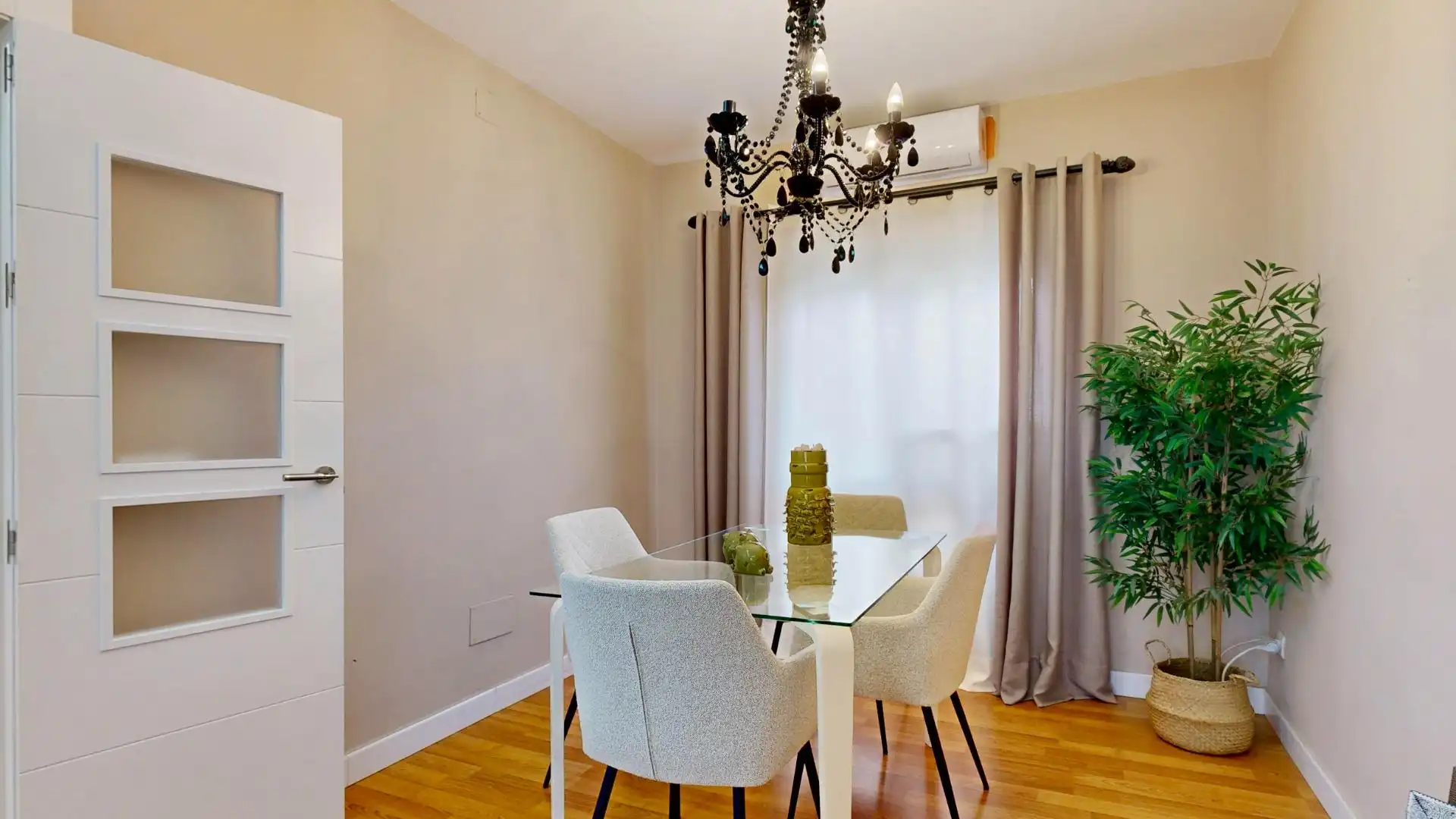 Casa adosada en venta en Calle de Pérez de Ayala, 50, Mangas Verdes - Las Flores - Parque del Sur