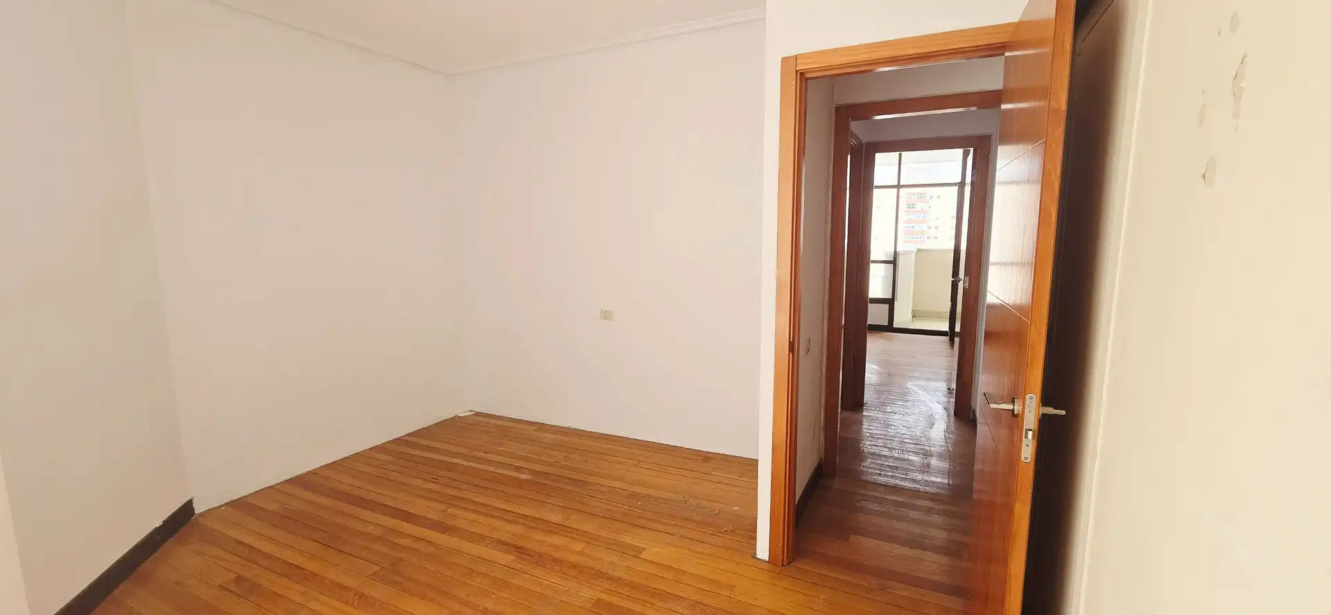 Piso en venta en Las Palmas de Gran Canaria con Parquet y Terraza