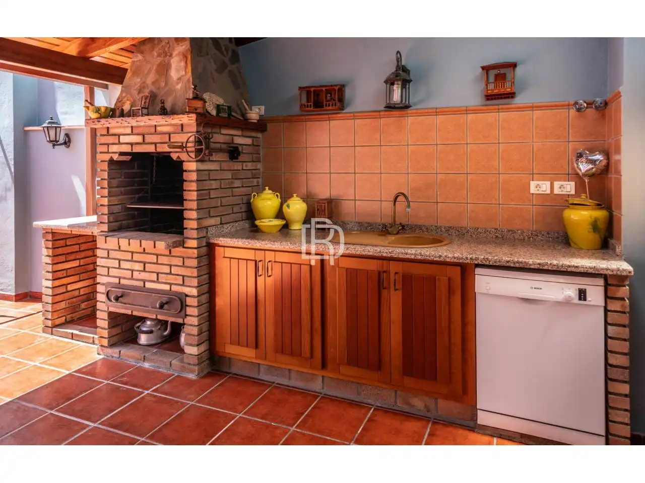 Kitchen of Detached homes for sale in La Orotava  with Parquet flooring, Terrace and Furnished